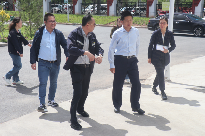 市、旗科技局領(lǐng)導(dǎo)參觀調(diào)研神傳公司