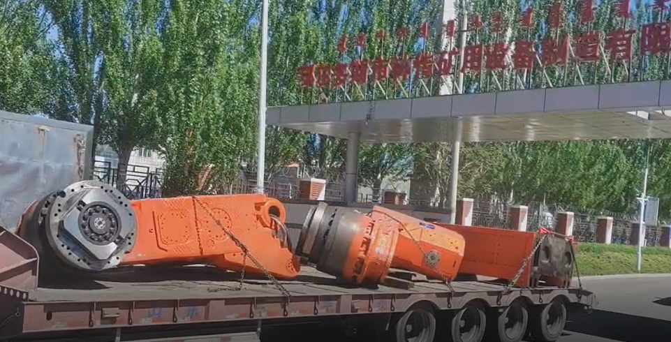 MG750/1920-WD型交流電牽引采煤機(jī)維修項目順利交付